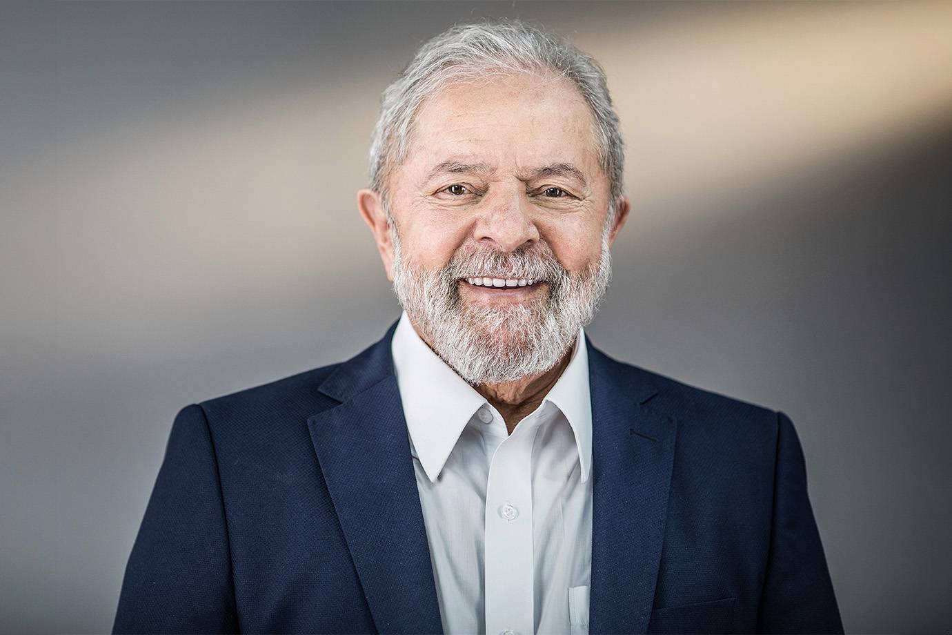 Pesquisa AtlasIntel/Bloomberg mostra Lula liderando todos os cenários para 2026